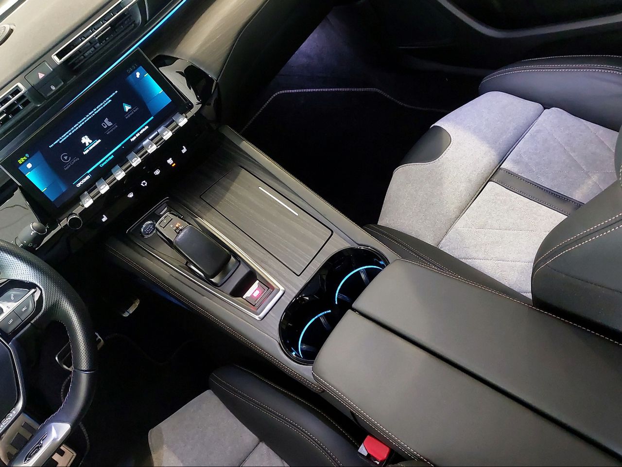 Peugeot 508 Hybrid SW GT 225 e-EAT8 - Foto 2