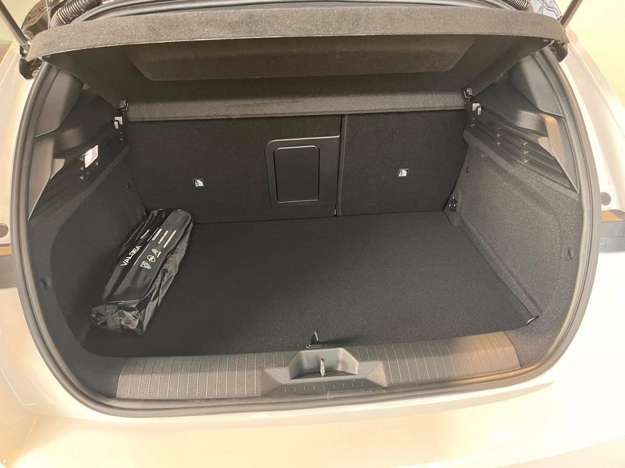 Opel Astra GSE 1.6T Plug-in Hybrid 165kW (225CV)   Aut - Foto 2