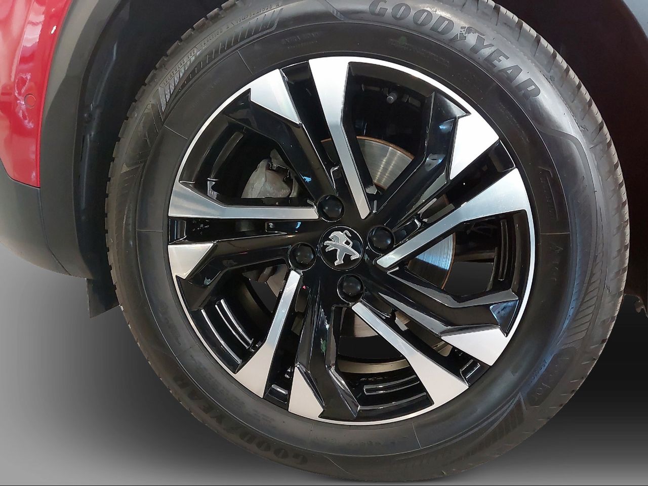 Peugeot 2008 GT Line Puretech 130 S&S BVM6 - Foto 2