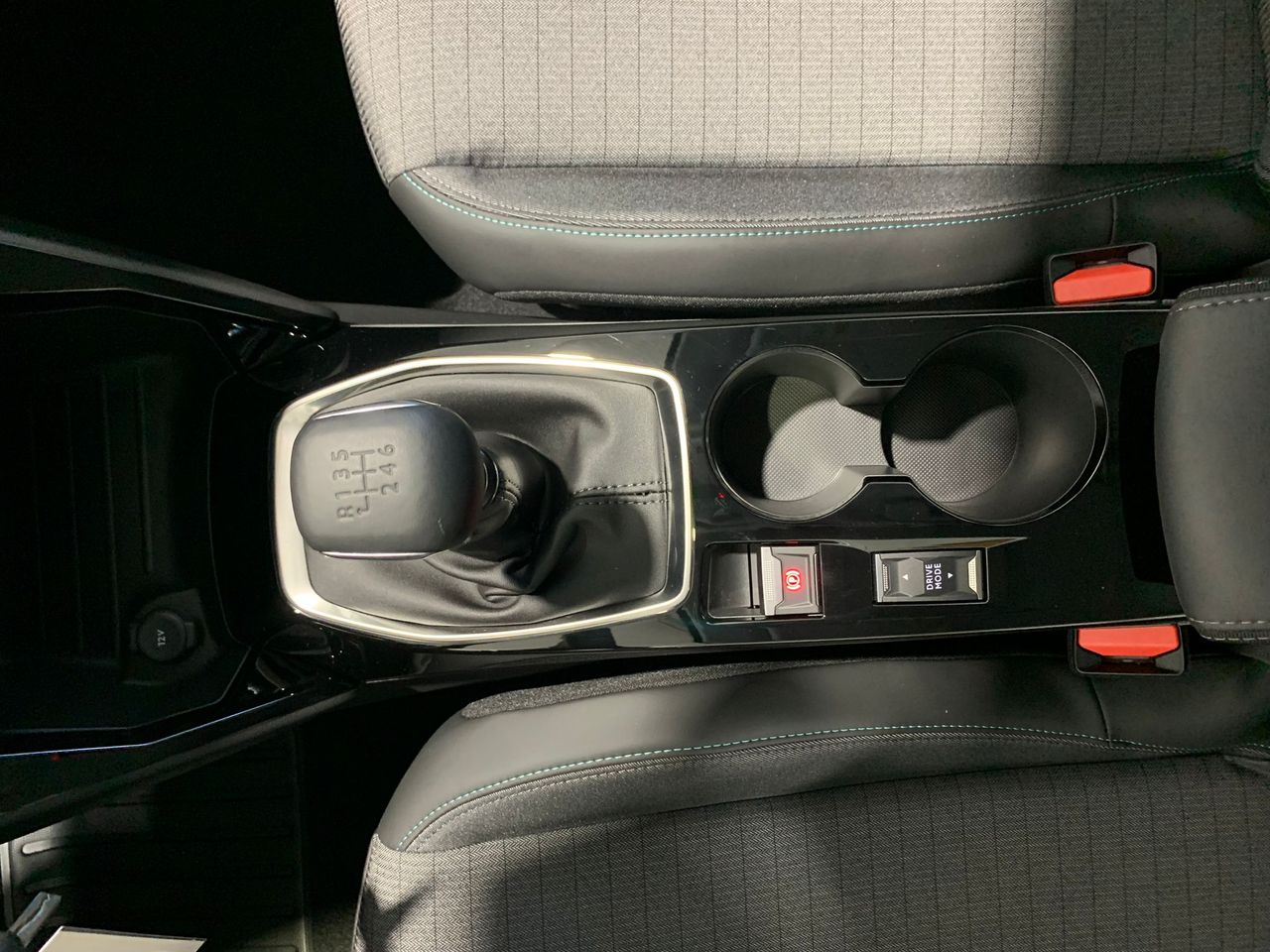 Peugeot 208 PureTech 73kW (100CV) Allure - Foto 2