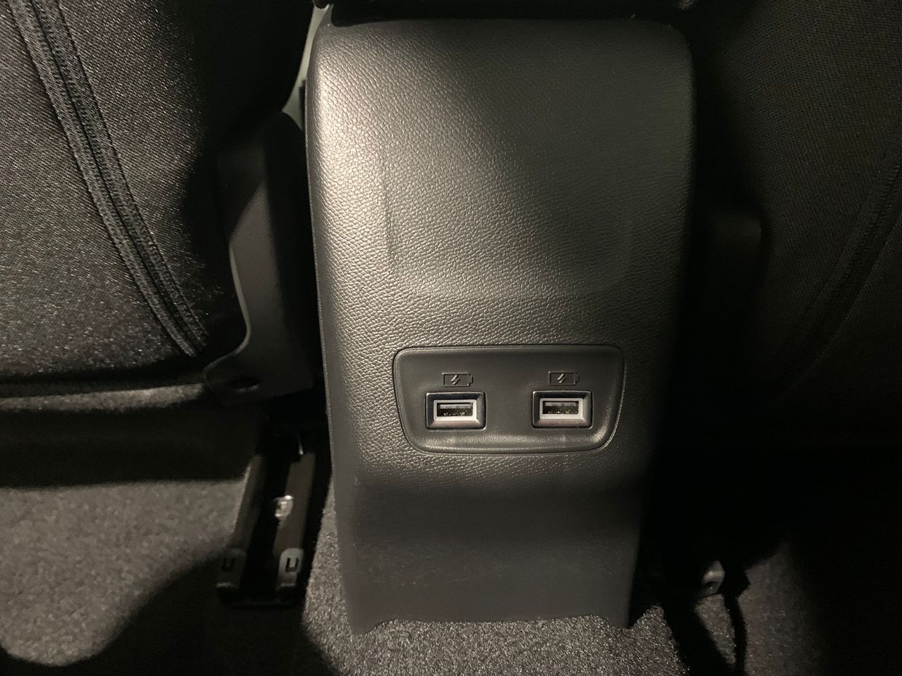 Peugeot 208 PureTech 73kW (100CV) Allure - Foto 2