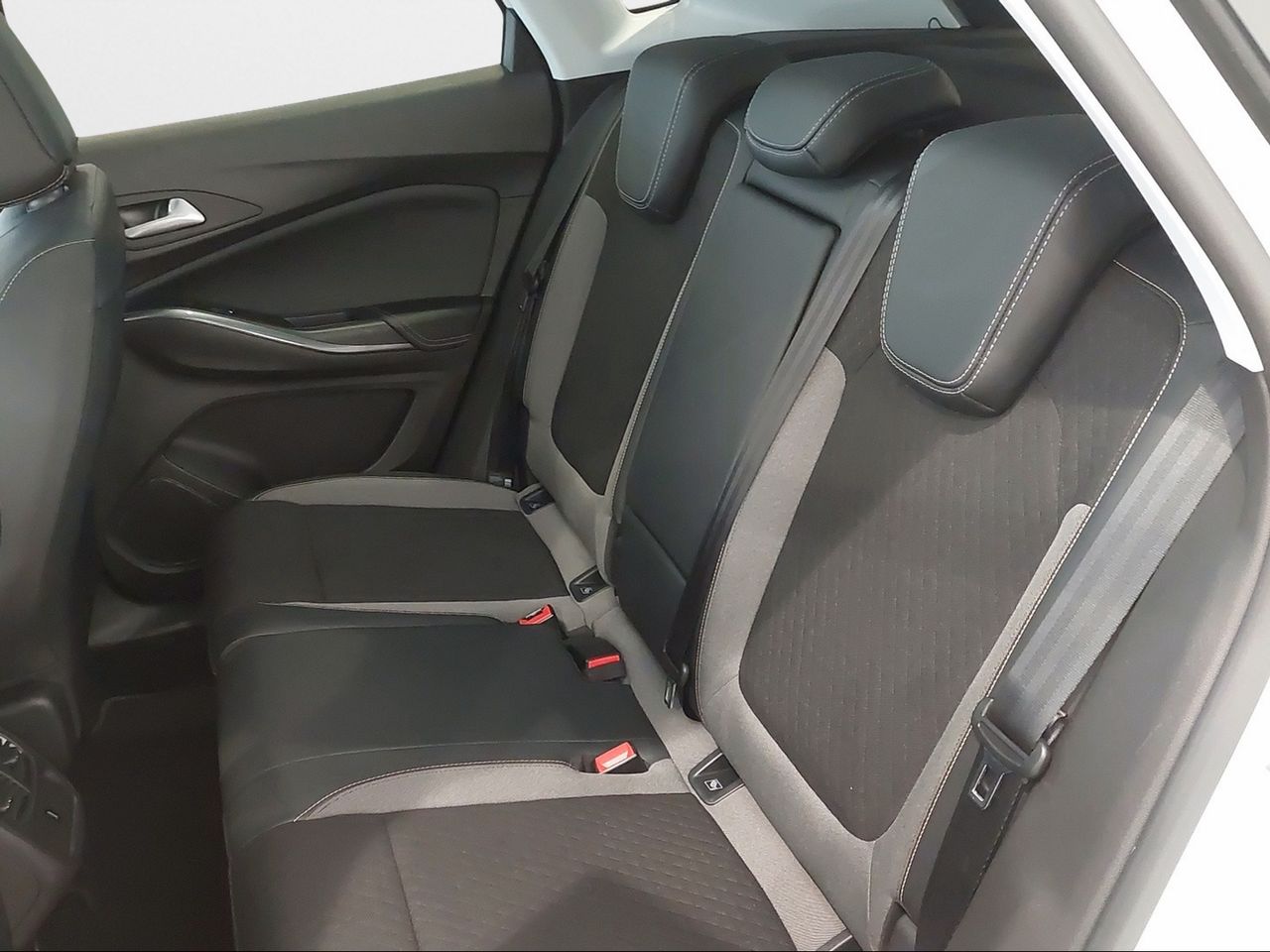 Opel Grandland 1.5 CDTi Ultimate Auto - Foto 2