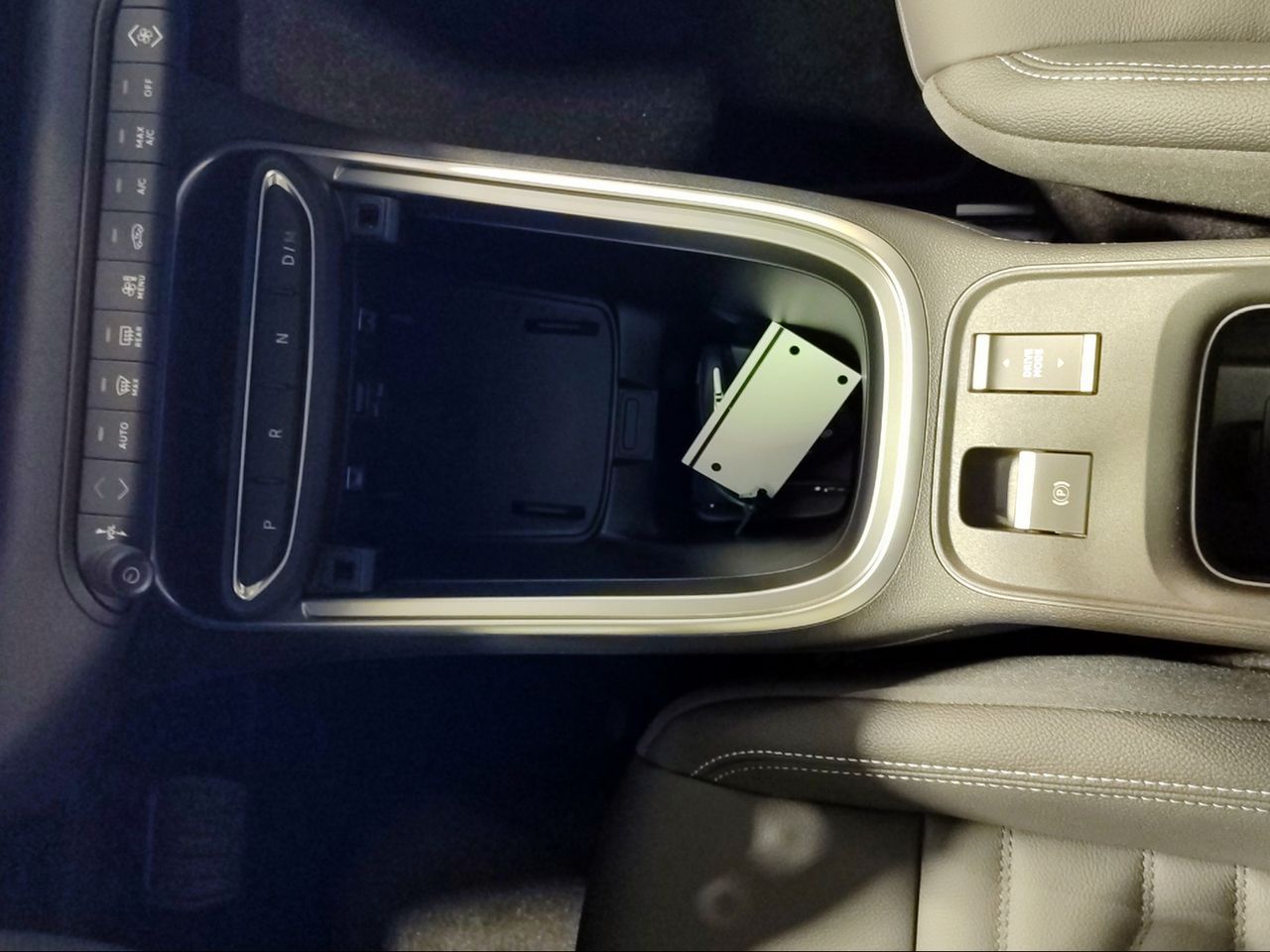 Jeep Avenger 1.2 eHybrid 74kW (100CV) Summit - Foto 2