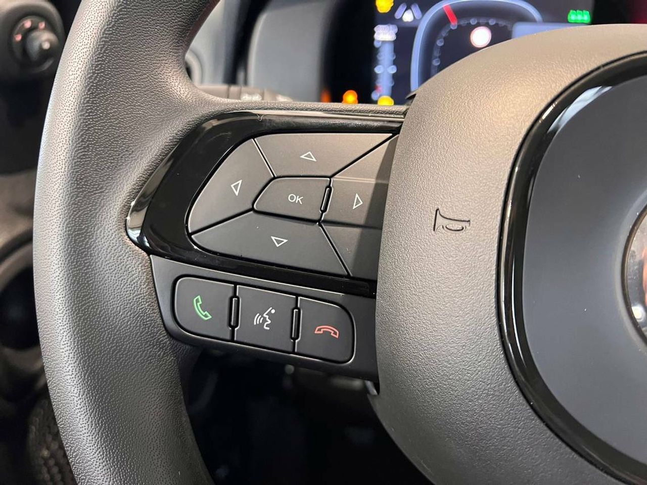 Fiat Panda Panda Urban Hybrid 1.0 51kw (70CV) - Foto 2