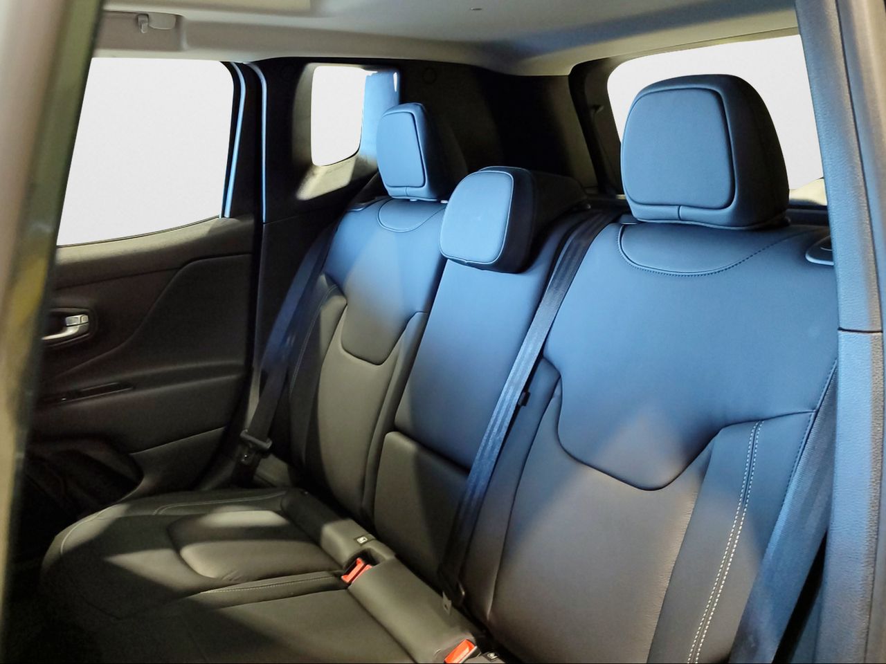 Jeep Renegade eHybrid Summit 1.5 MHEV 130hp Dct Fwd - Foto 2