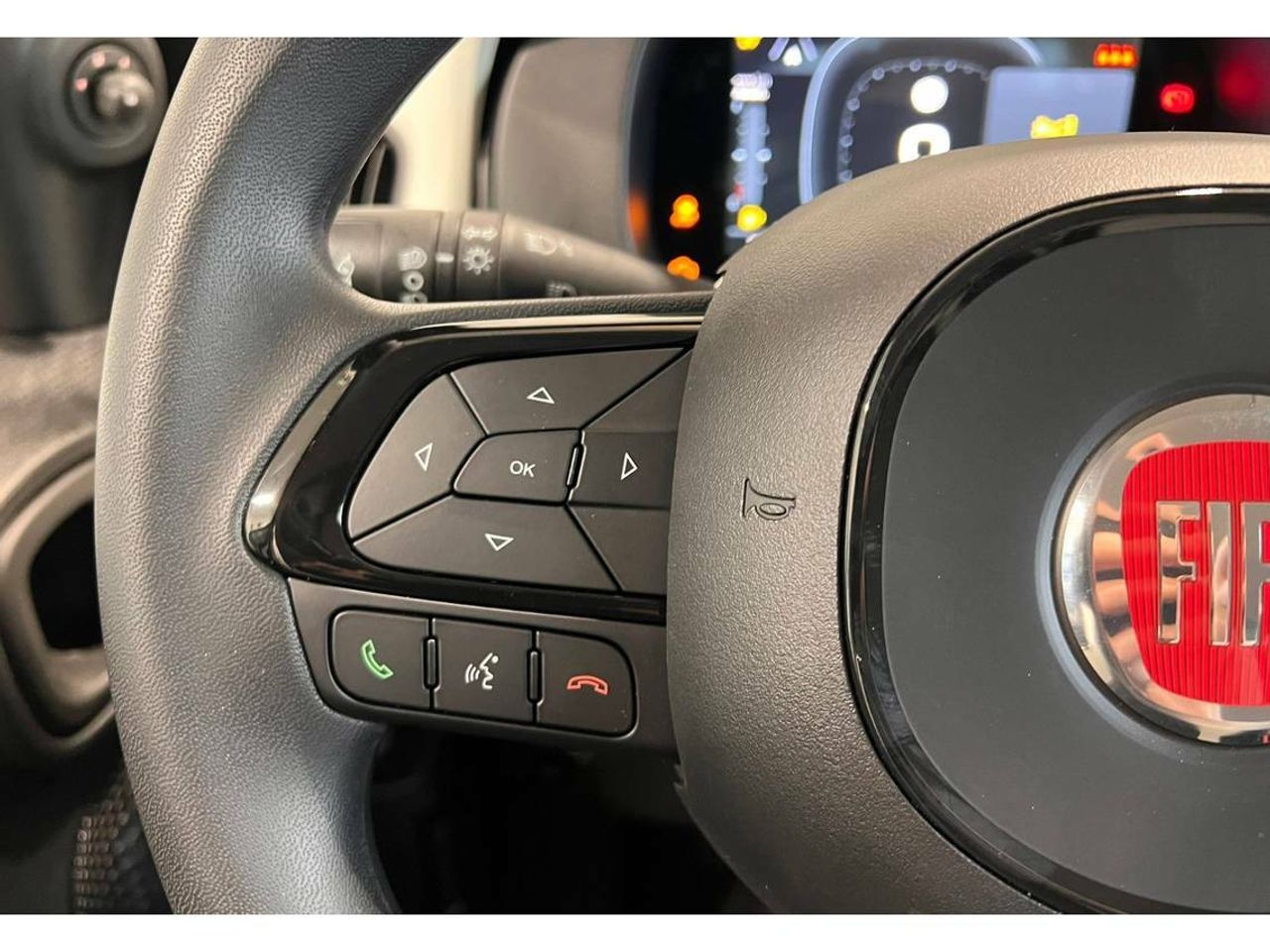 Fiat Panda Pandina 1.0 Hybrid 51kW (70cv) - Foto 2