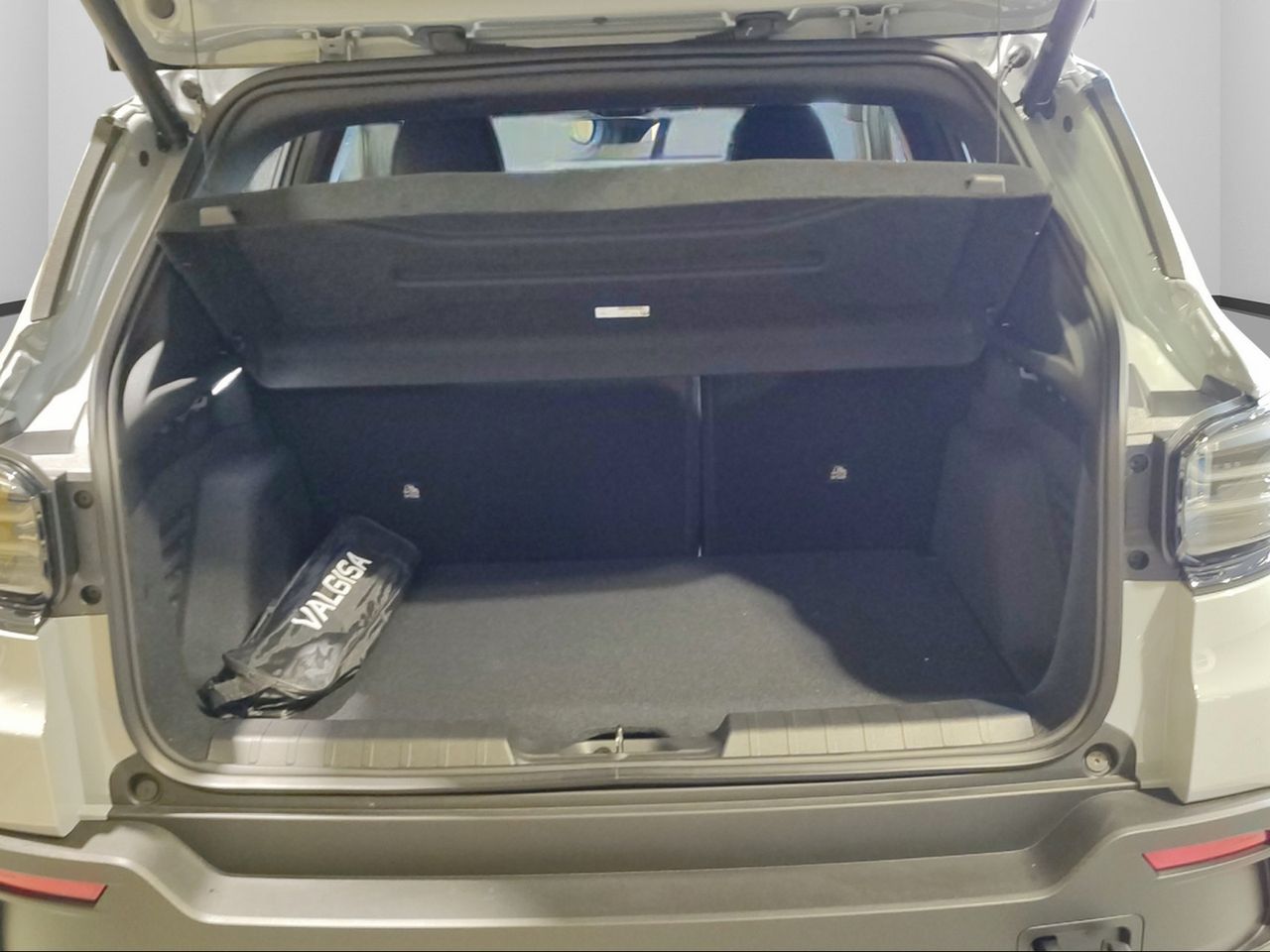 Jeep Avenger 1.2 eHybrid 4xe 145CV T. North Face - Foto 2