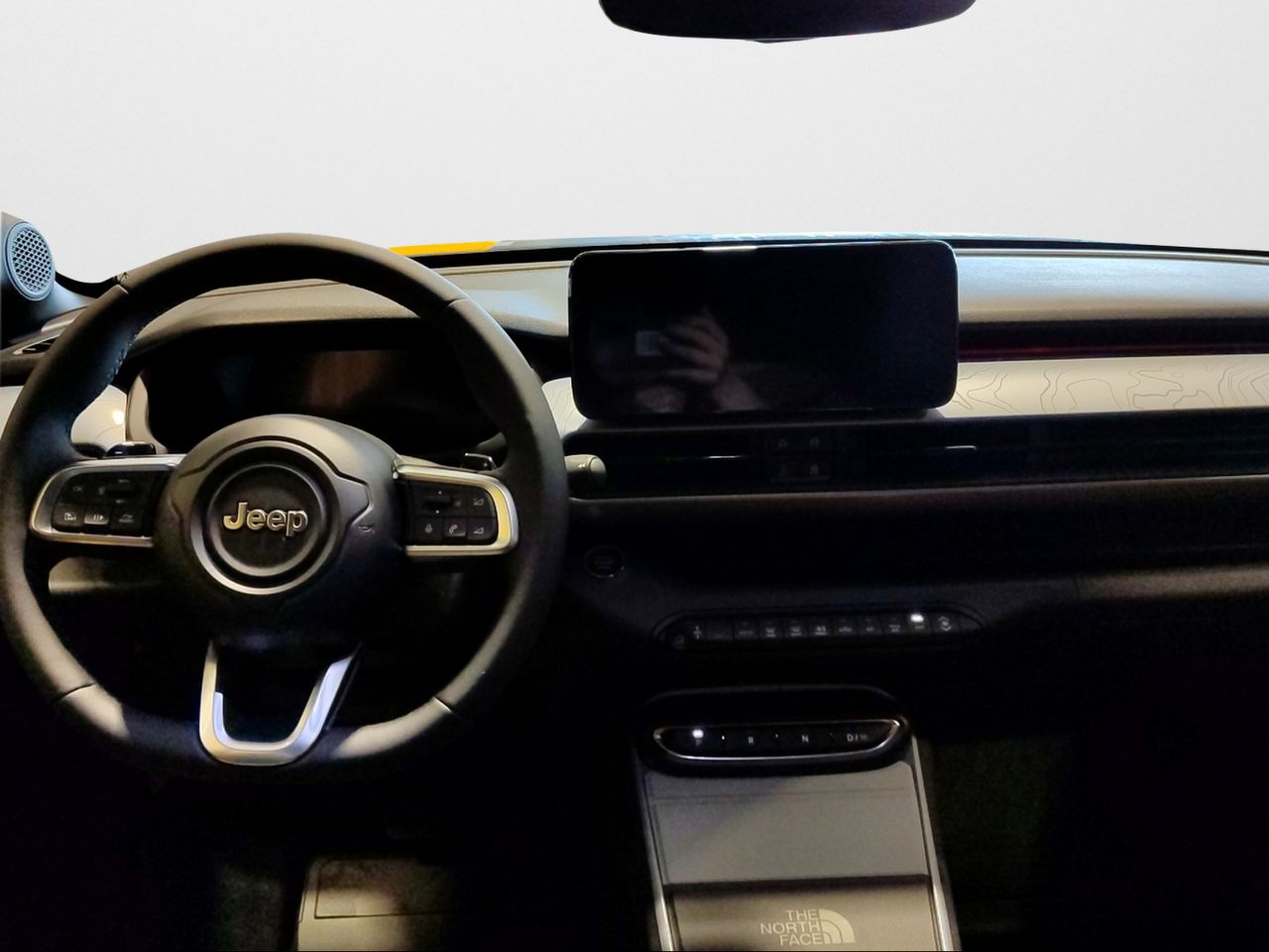 Jeep Avenger 1.2 eHybrid 4xe 145CV T. North Face - Foto 2