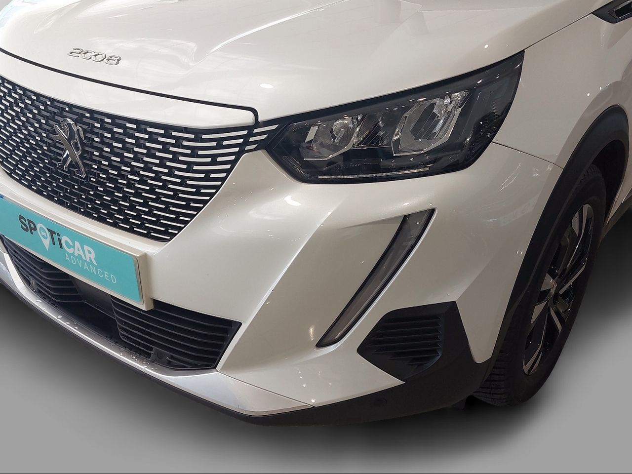 Peugeot e-2008 Eléctrico Allure - Foto 2