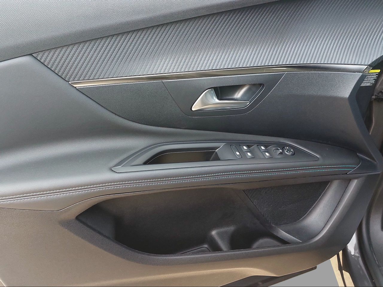 Peugeot 3008 1.5 BlueHDi 96kW S&S Allure Pack EAT8 - Foto 2