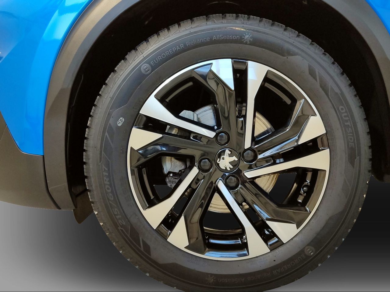 Peugeot 2008 Allure Puretech 100 S&S 6 Vel. MAN - Foto 2