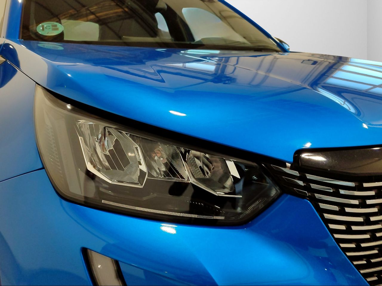 Peugeot 2008 Allure Puretech 100 S&S 6 Vel. MAN - Foto 2