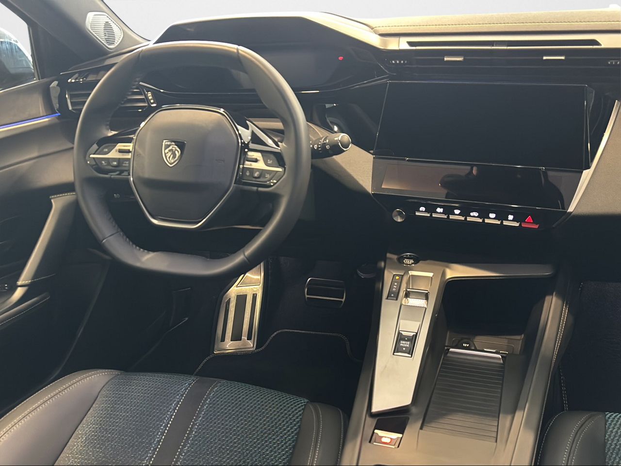 Peugeot 308 5P First Edition Eléctrico 115kW (156CV) - Foto 2