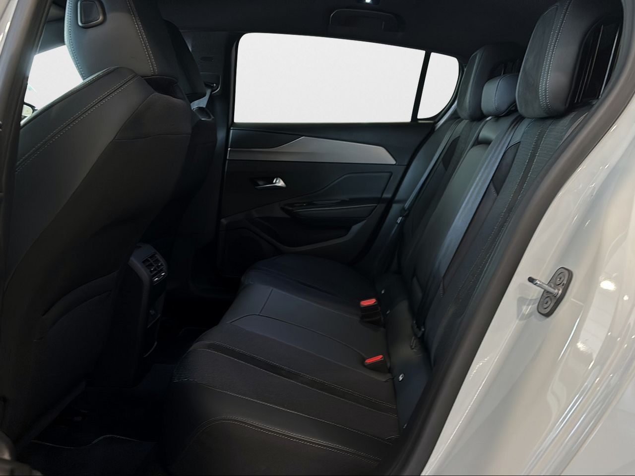 Peugeot 308 5P First Edition Eléctrico 115kW (156CV) - Foto 2