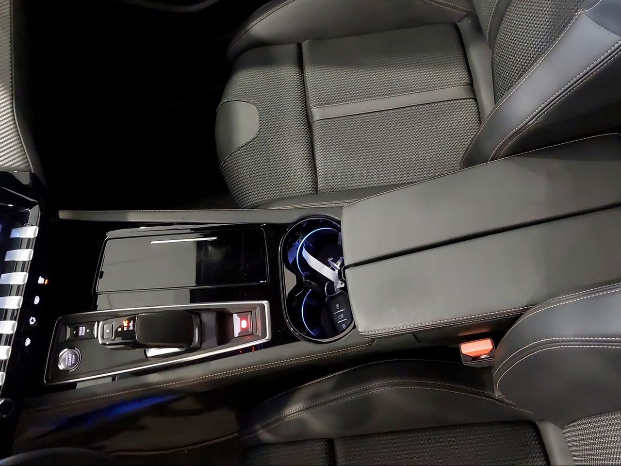 Peugeot 508 SW GT Line 225 e-EAT8 Hybrid - Foto 2