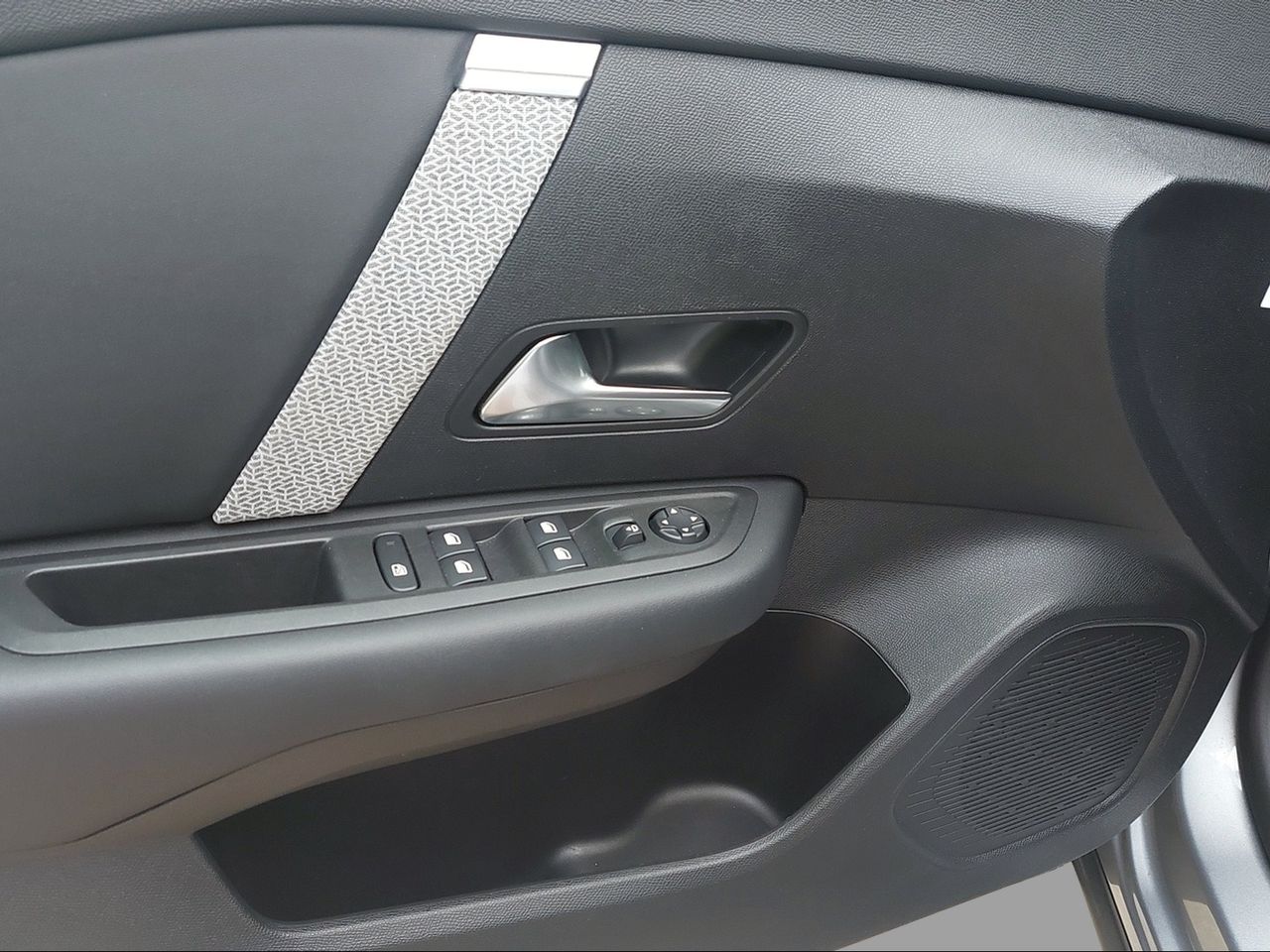 Citroën C4 BlueHDi 130 S&S EAT8 Max - Foto 2