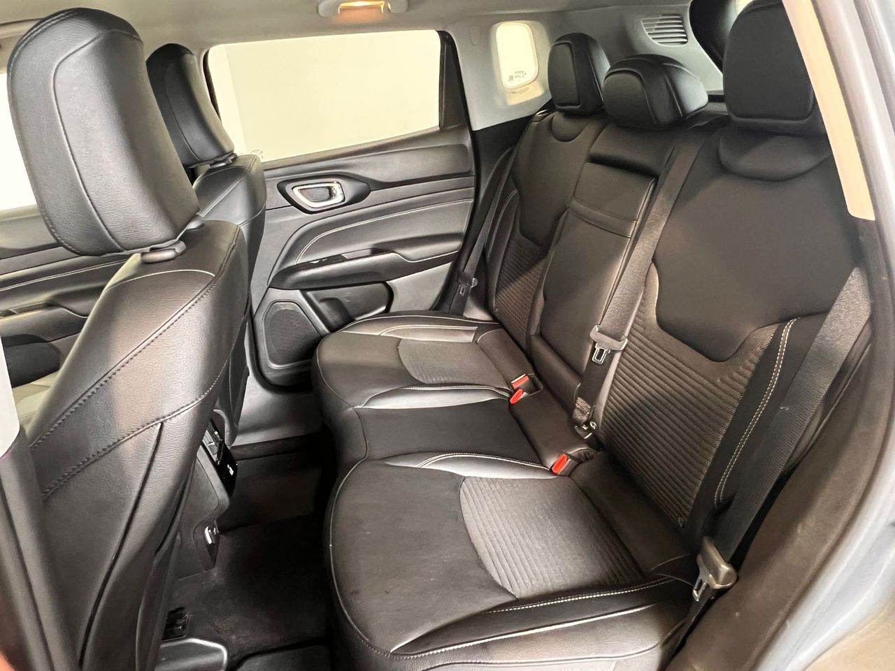 Jeep Compass 1.3 Gse T4 96kW (130CV) Limited MT FWD - Foto 2