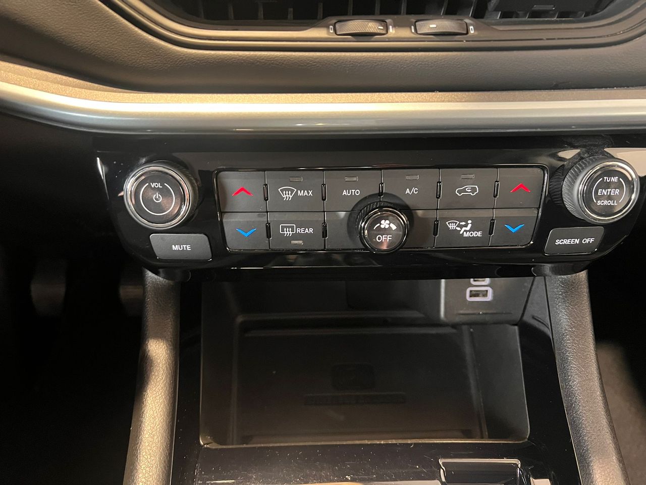 Jeep Compass 1.3 Gse T4 96kW (130CV) Limited MT FWD - Foto 2