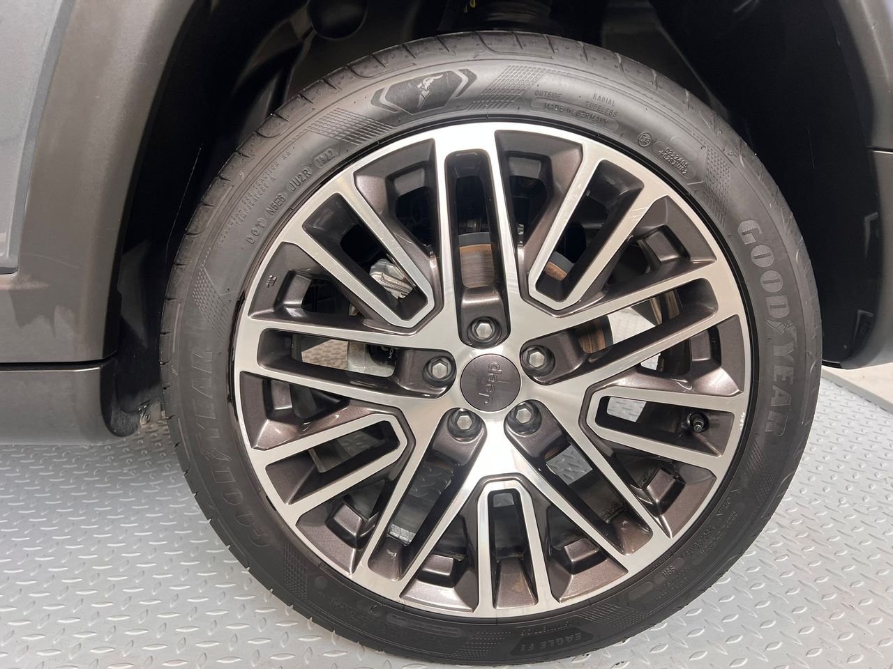 Jeep Compass 1.3 Gse T4 96kW (130CV) Limited MT FWD - Foto 2