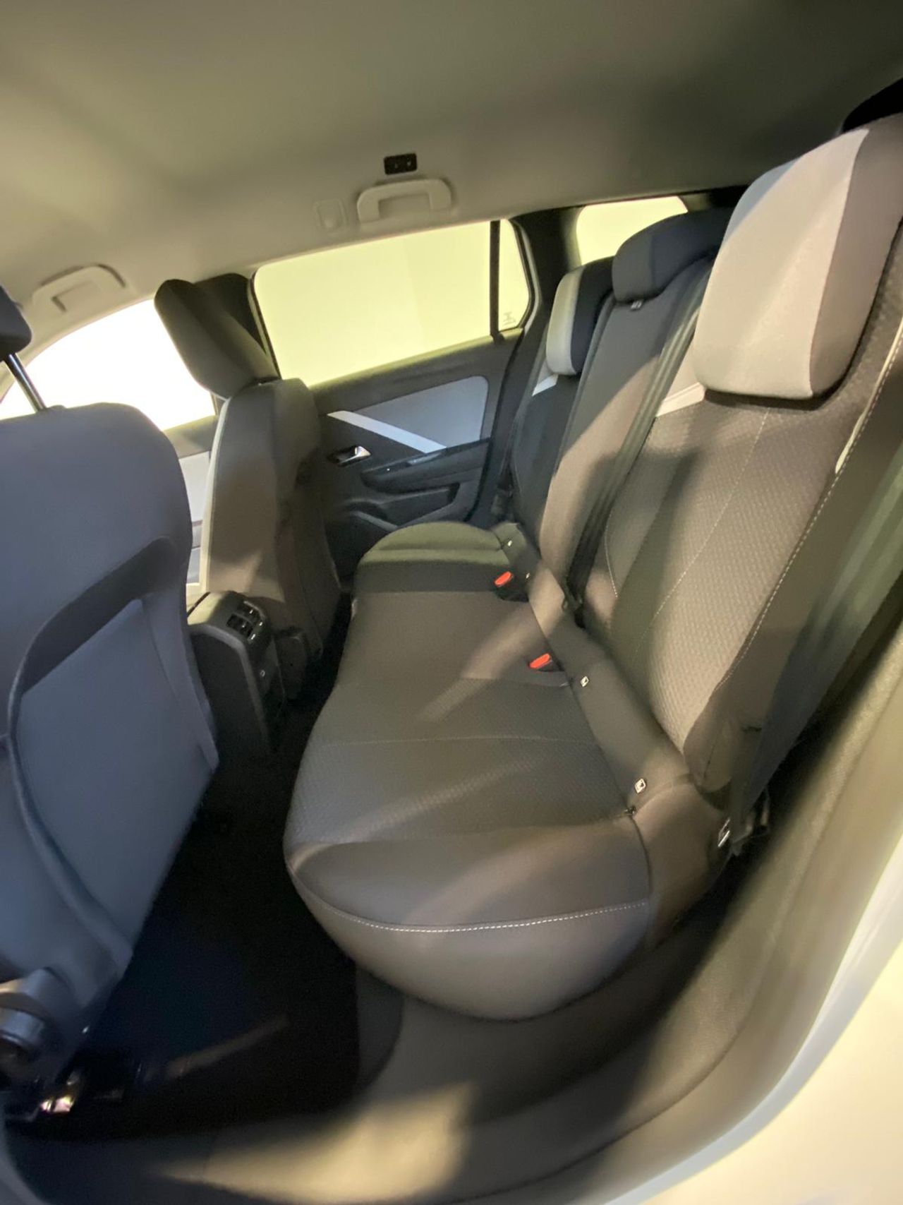 Opel Astra ST EDITION 1.2T XHT HYBRID eDCT6 145 CV - Foto 2