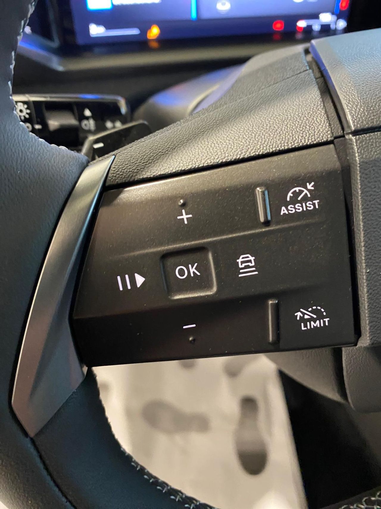 Opel Grandland GS 1.2T XHT Hybrid eDCT6 S/S 145 CV - Foto 2