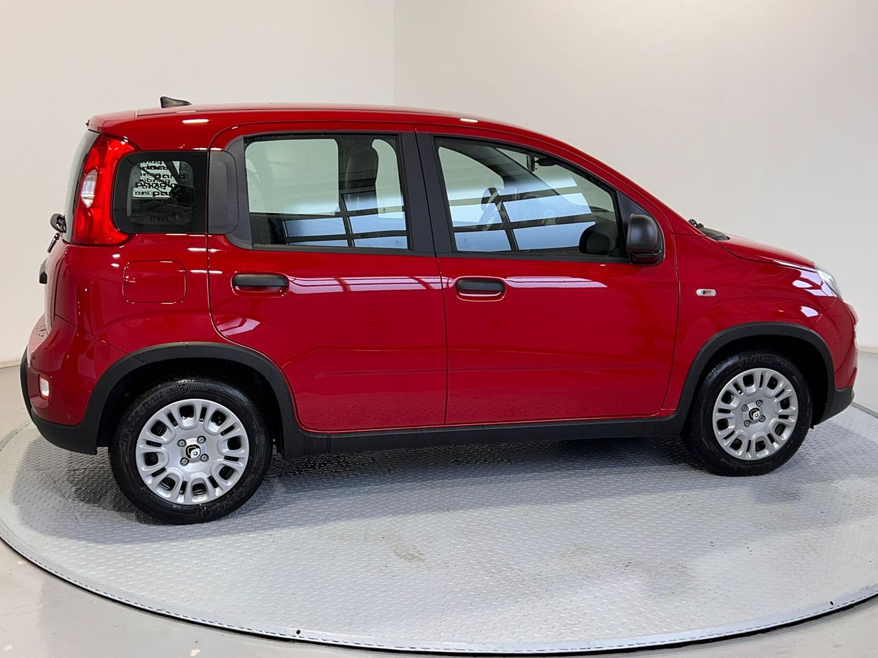 Fiat Panda Pandina 1.0 Hybrid 51kW (70cv) - Foto 2
