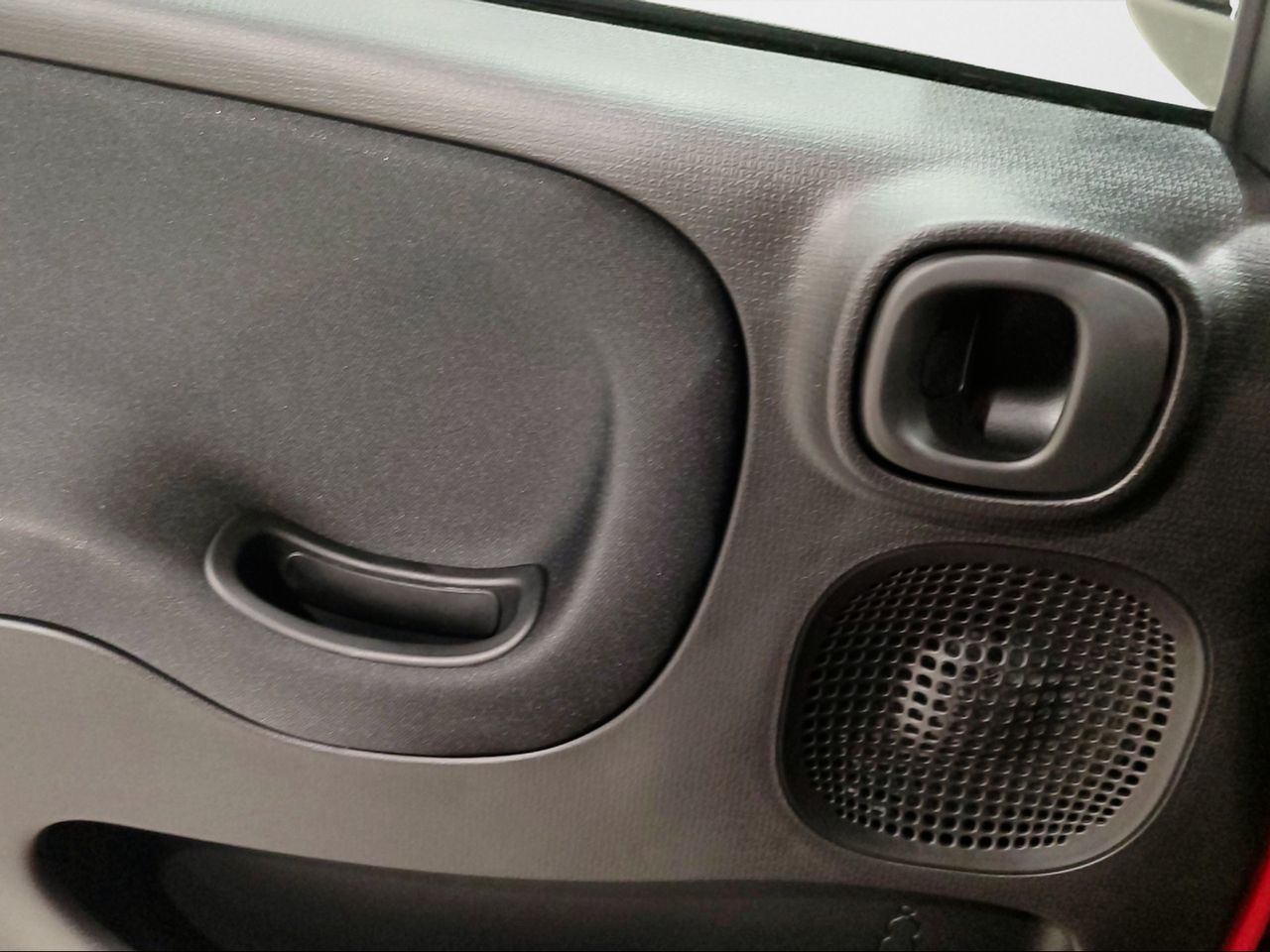 Fiat Panda Pandina 1.0 Hybrid 51kW (70cv) - Foto 2