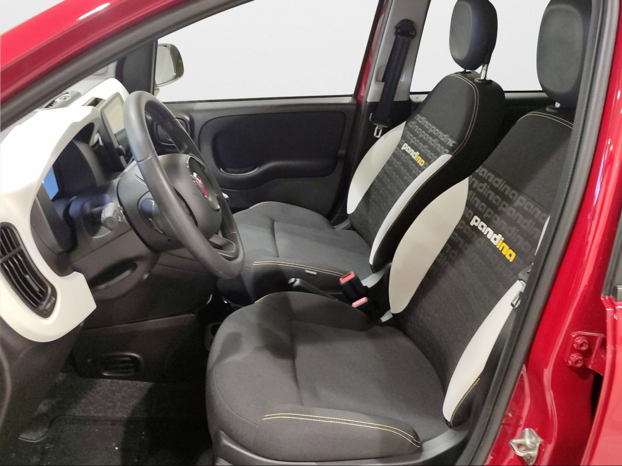 Fiat Panda Pandina 1.0 Hybrid 51kW (70cv) - Foto 2