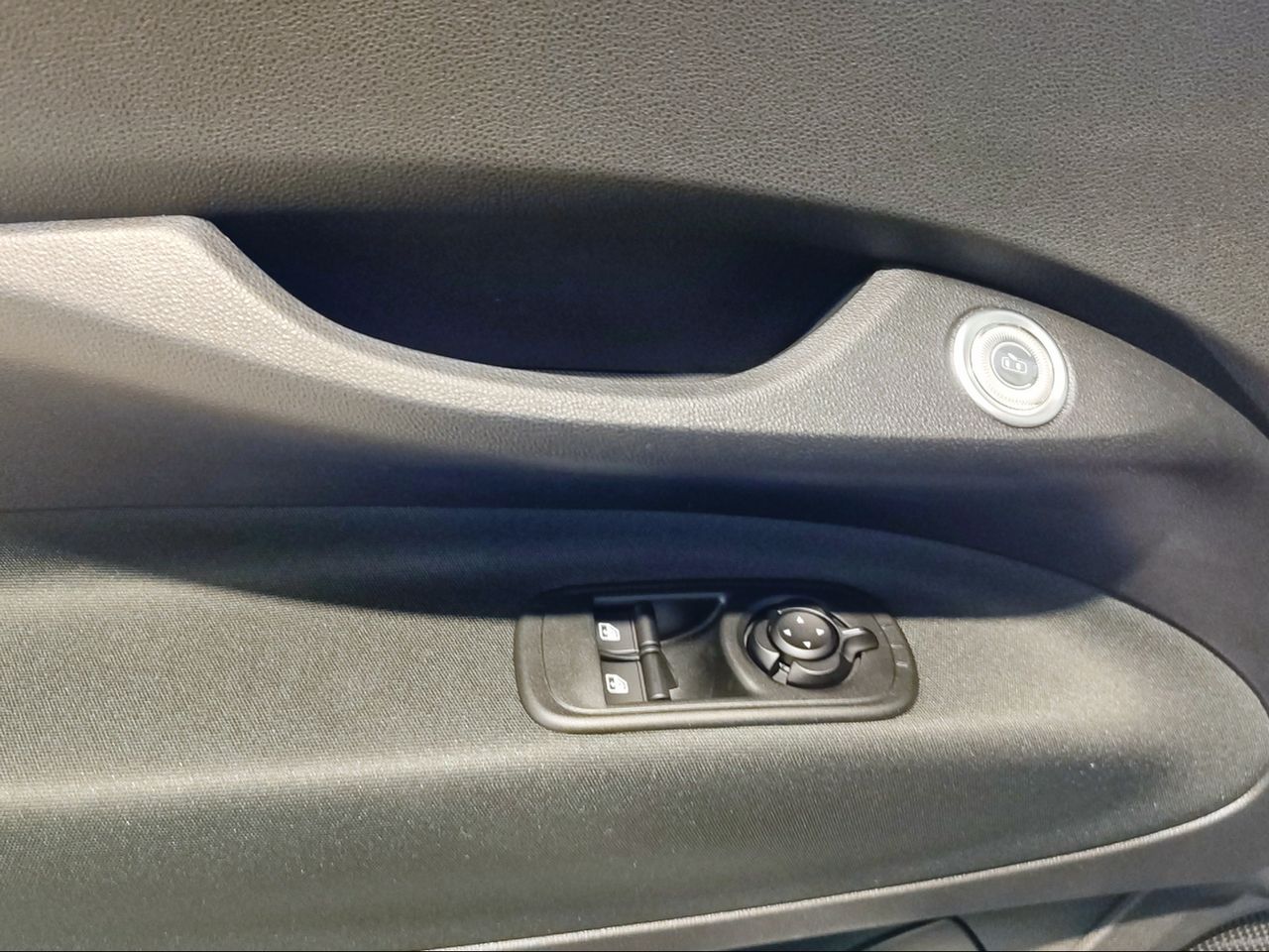 Fiat 500 TORINO 1.0 Hybrid 48kW (65cv) - Foto 2