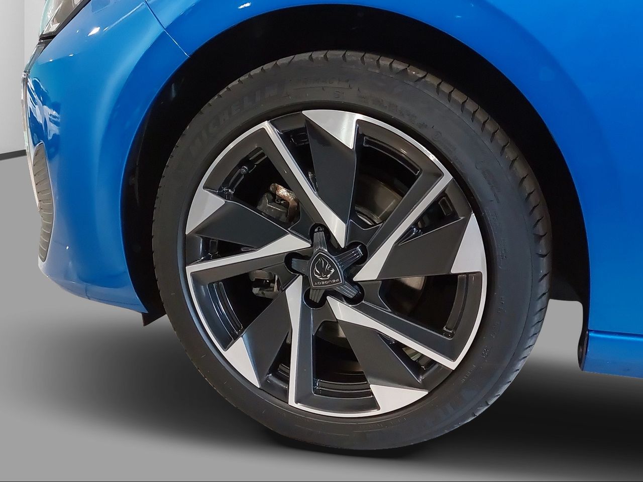 Peugeot 308 5P Allure Puretech 130 S&S MAN - Foto 2