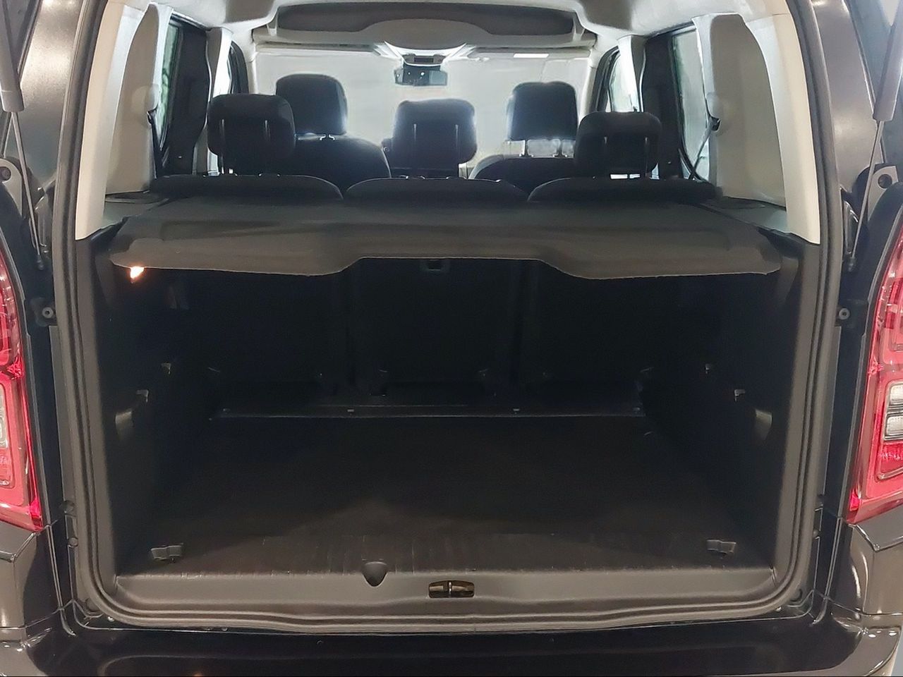 Opel Combo Cargo GS 100 Cv 1.5 Td S/S MT6 €6.4 - Foto 2