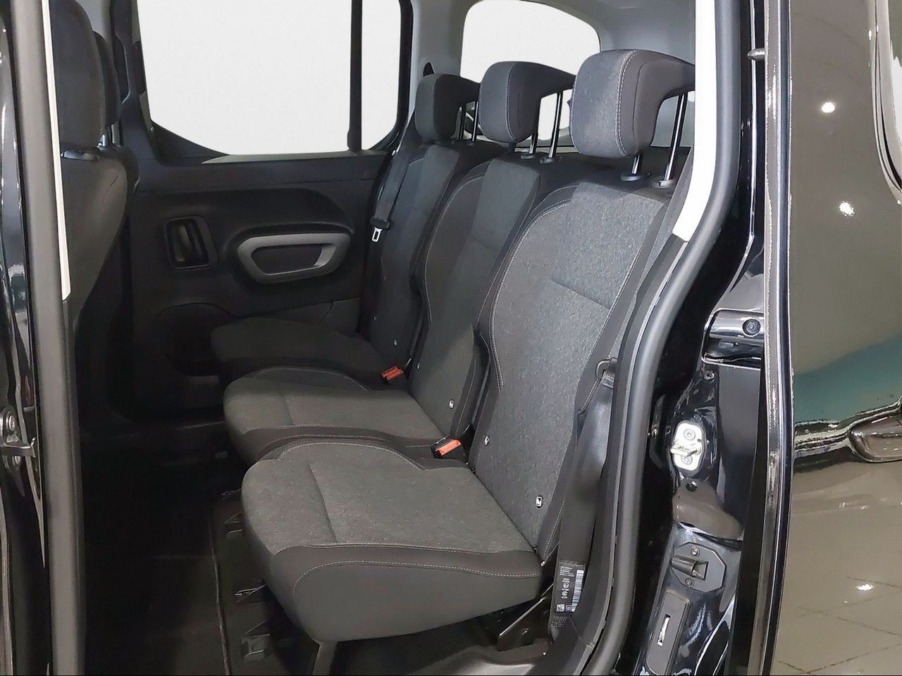 Opel Combo Cargo GS 100 Cv 1.5 Td S/S MT6 €6.4 - Foto 2