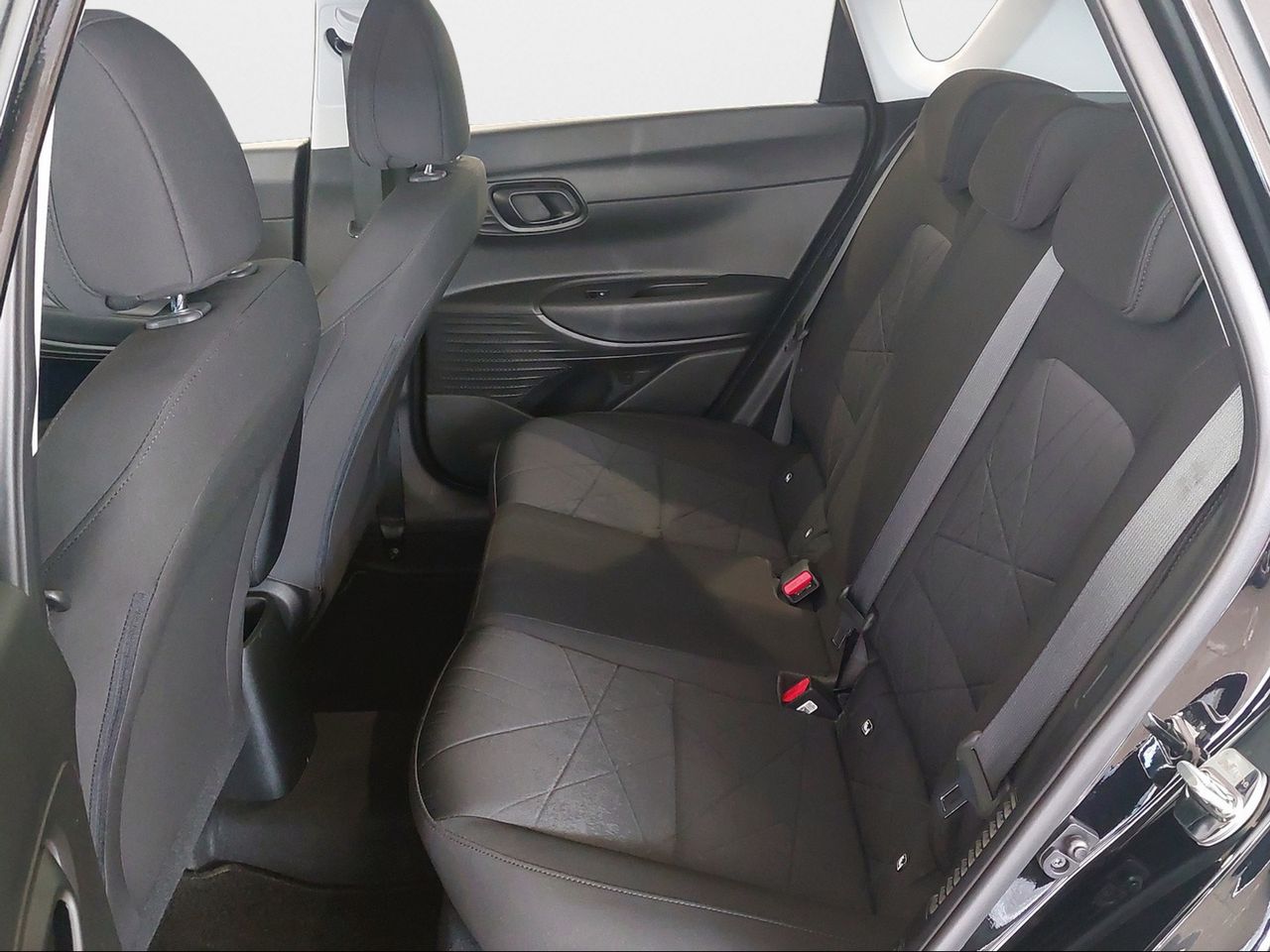 Hyundai Bayon 1.0 TGDI 74kW (100CV) 48V Maxx - Foto 2