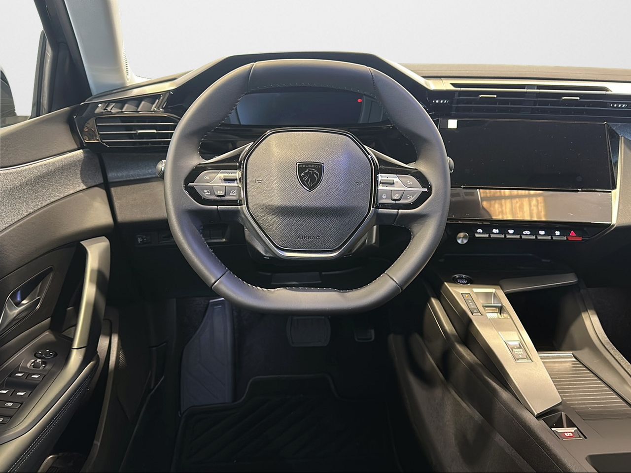 Peugeot 308 5P Allure Hybrid MHEV 145 e-DCS6 - Foto 2