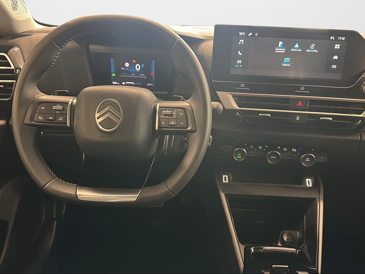 Citroën C4 Hybrid 145 ë-DCS6 Plus - Foto 2