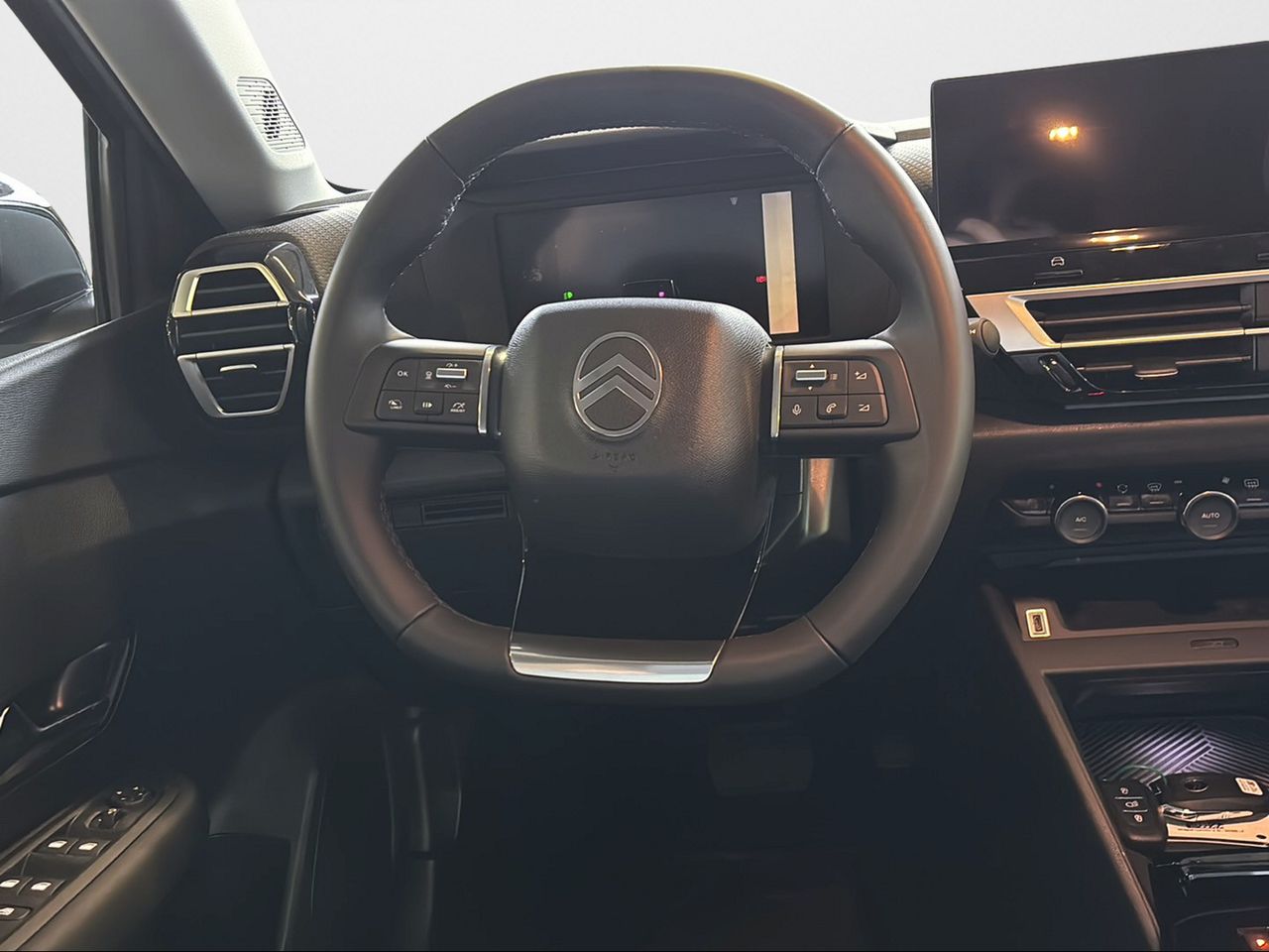 Citroën C4 Hybrid 145 ë-DCS6 Max - Foto 2