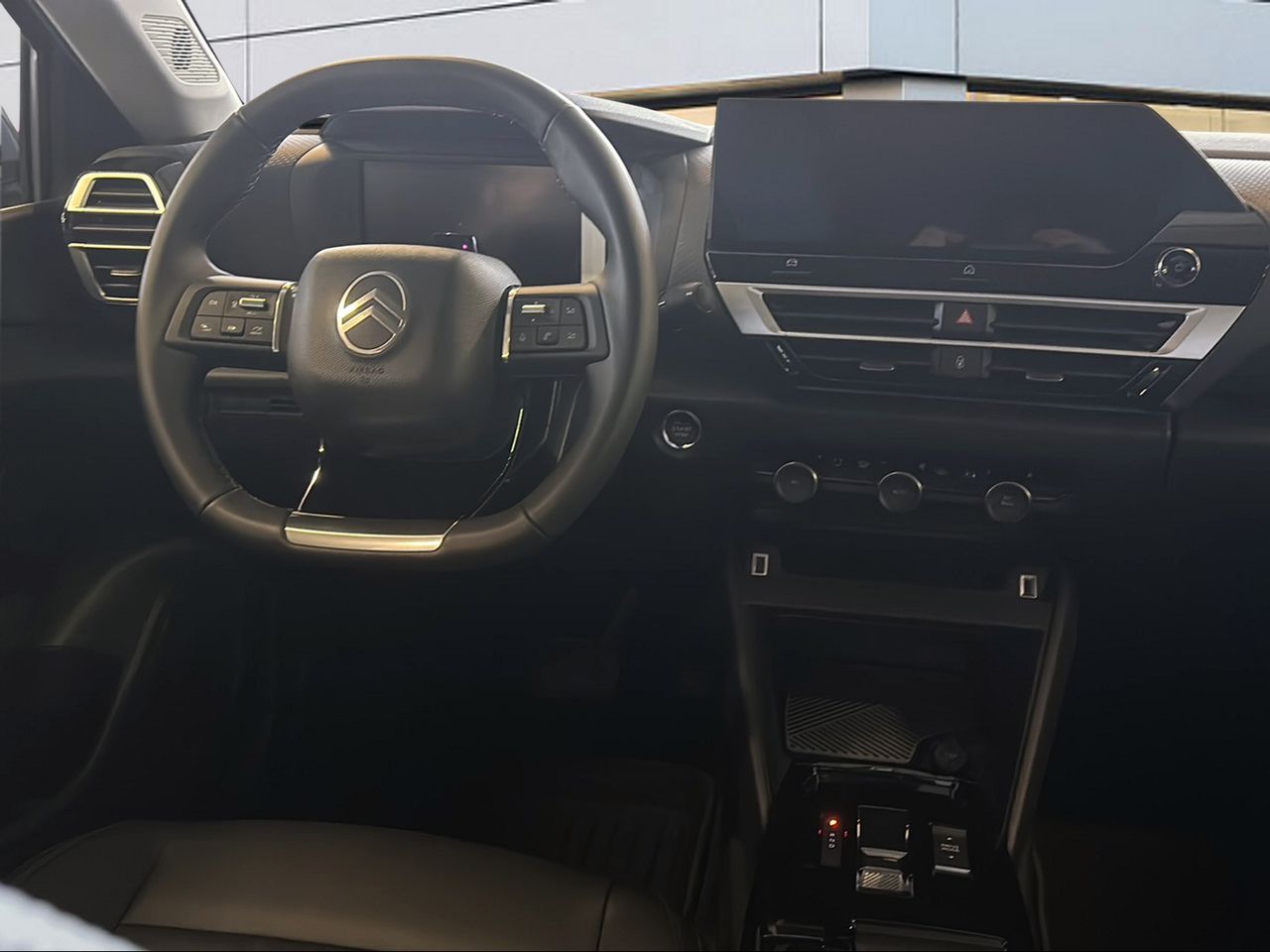 Citroën C4 Hybrid 145 ë-DCS6 Max - Foto 2