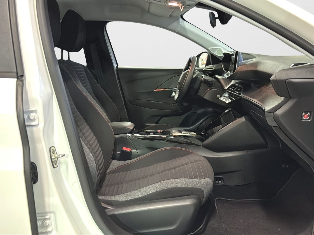 Peugeot 208 Eléctrico Active - Foto 2