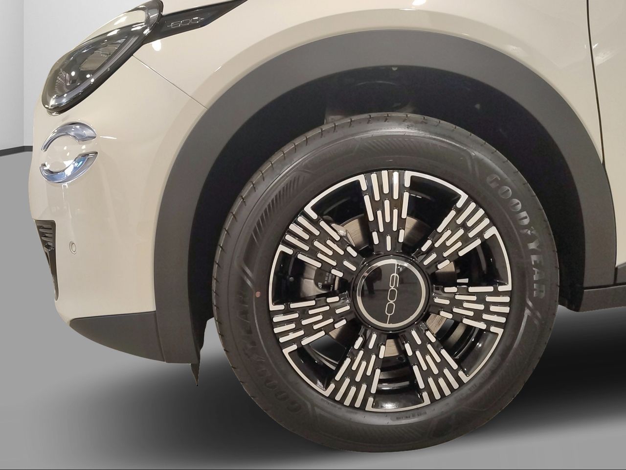 Fiat 600 MHEV Icon 1.2 81kW (110CV) DDCT - Foto 2