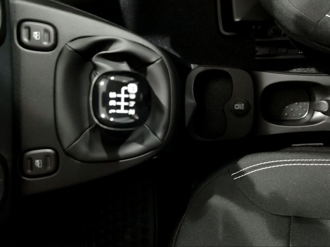 Fiat Panda Panda 1.0 Hybrid 51kW (70cv) ICON - Foto 2