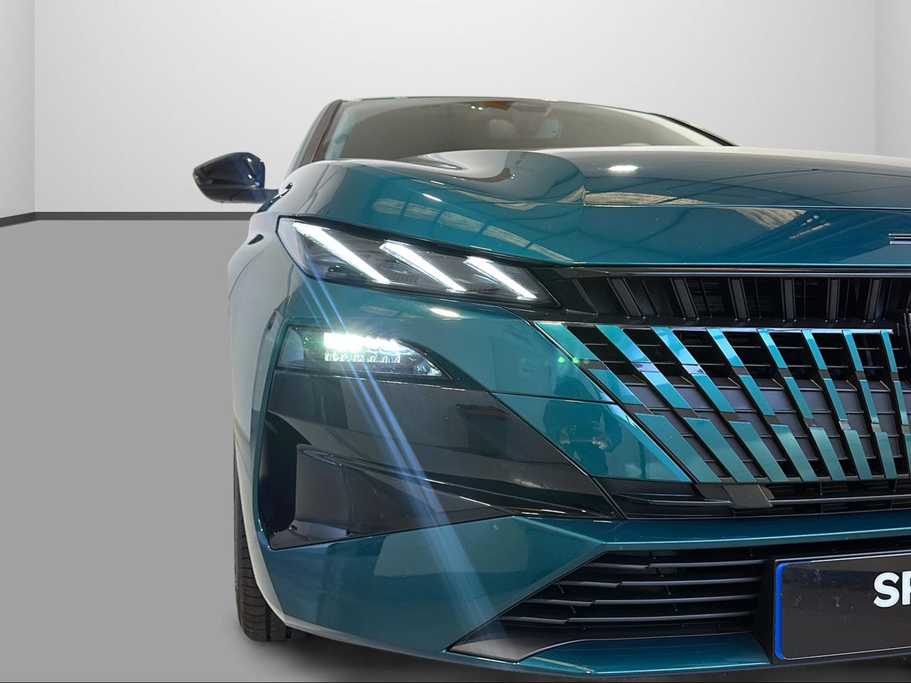 Peugeot 308 5P Allure Hybrid MHEV 145 e-DCS6 - Foto 2