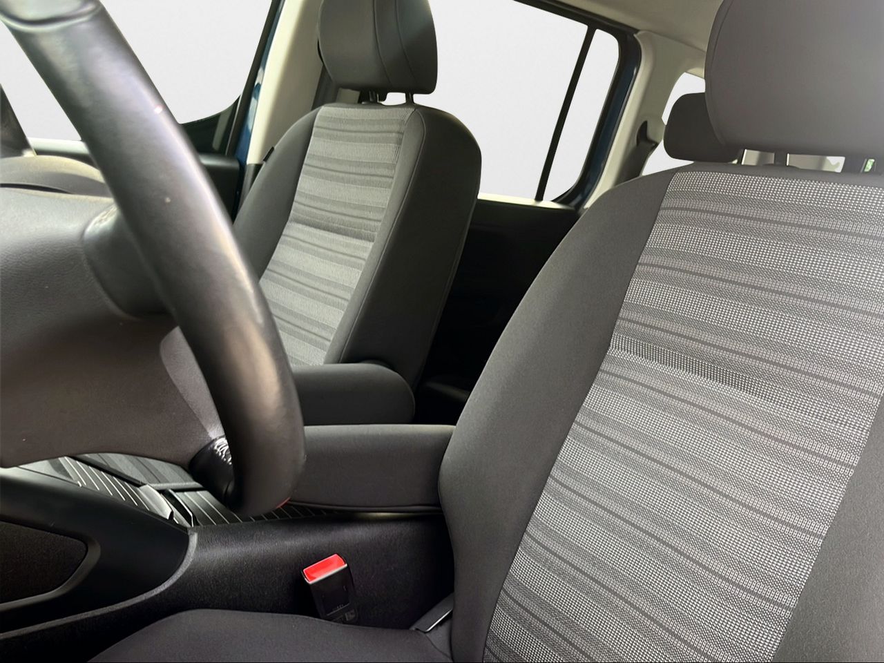 Opel Combo ELEGANCE 1.5 BHDI 100 CV - Foto 2