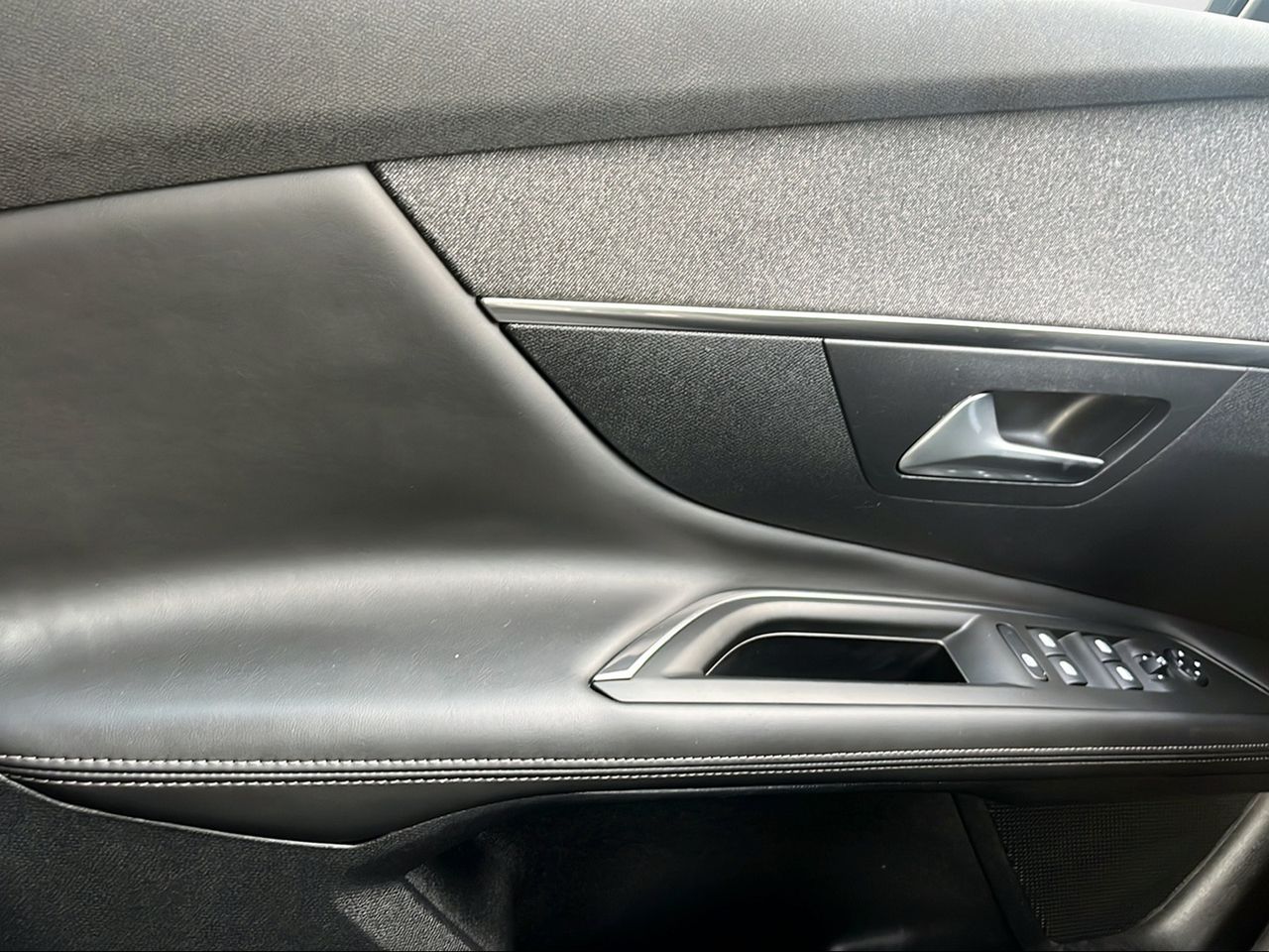 Peugeot 3008 1.6BLUEHDI 88KW (120CV) ALLURE AUTO S&S - Foto 2