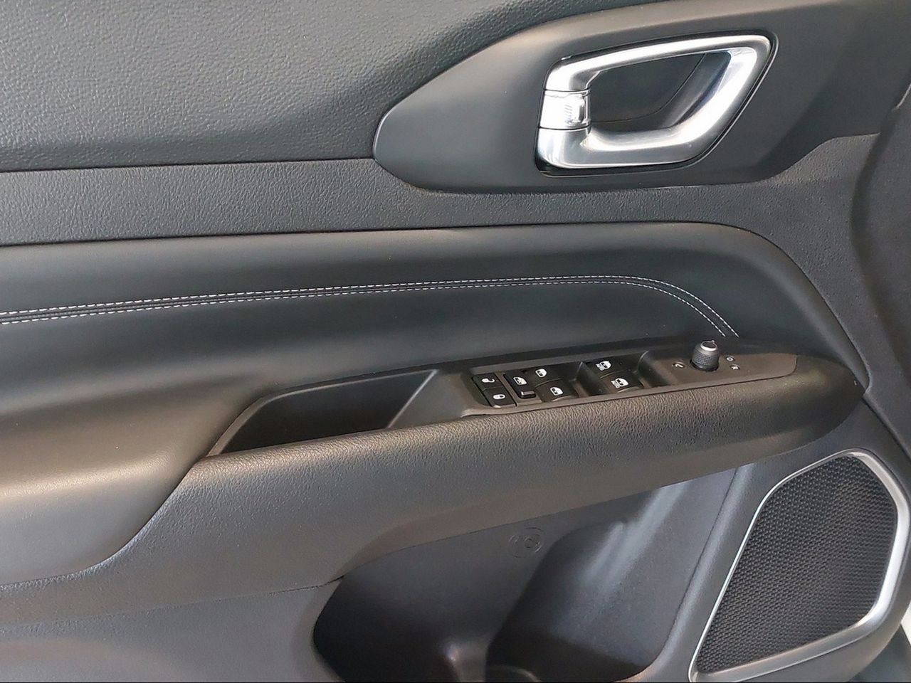 Jeep Compass 1.6 Mjet 96kW (130CV) Limited FWD - Foto 2