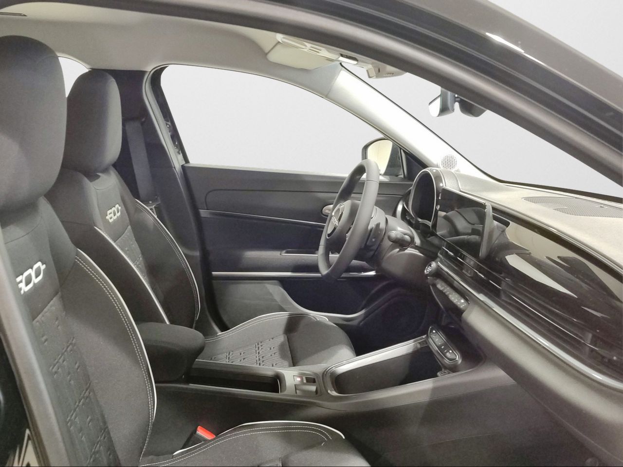 Fiat 600 600 MHEV La prima 1.2 106kW (145CV) DDCT - Foto 2