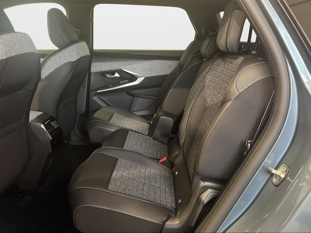 Peugeot 5008 1.2 107KW Allure eDCS6 - Foto 2