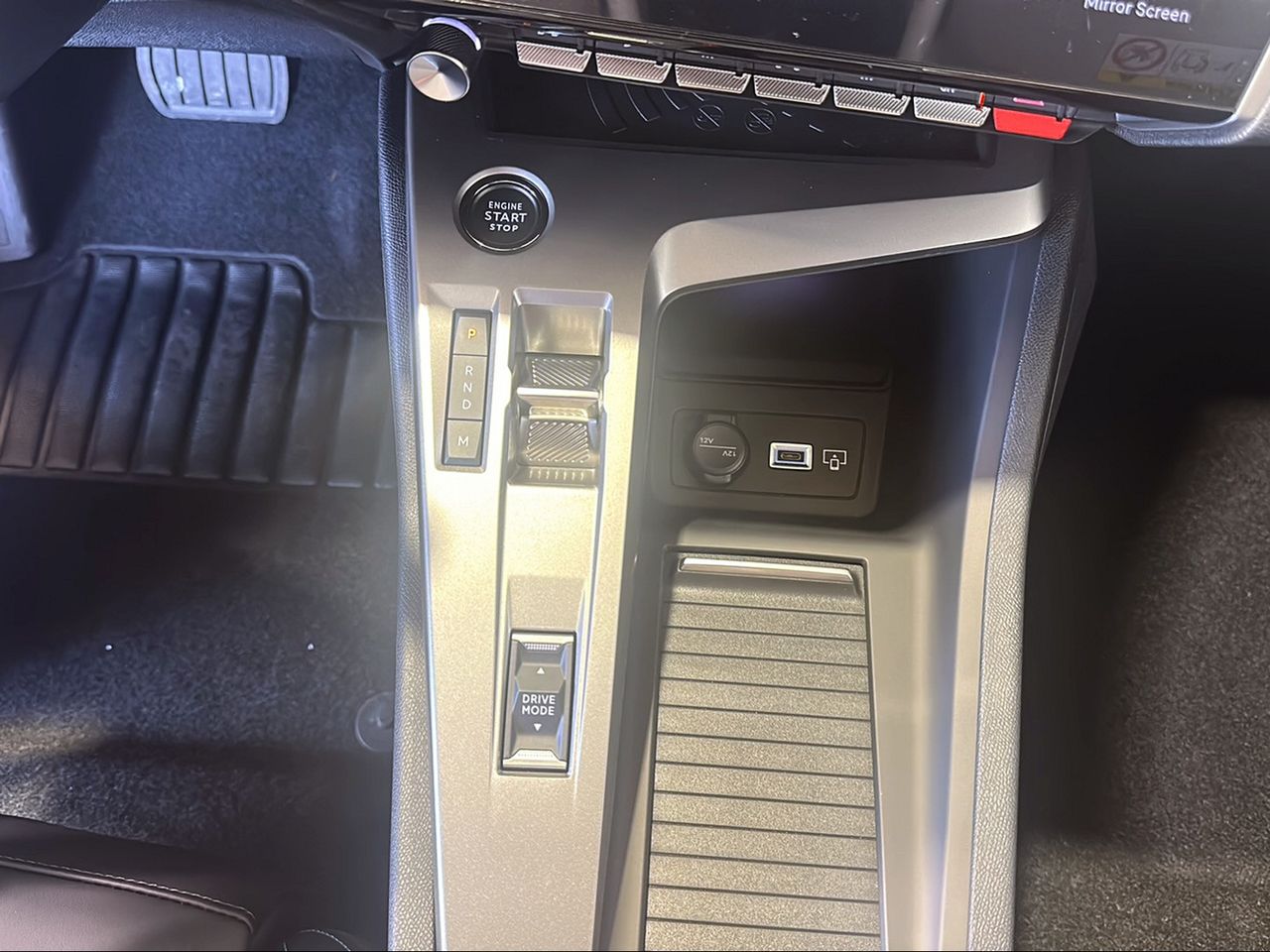 Peugeot 408 408 Allure HYBRID 145 eDCS6 - Foto 2