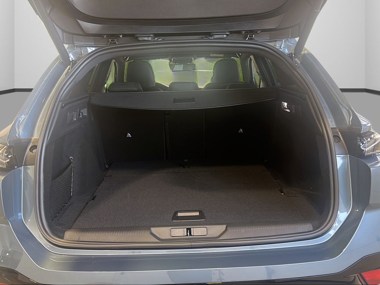 Peugeot 308 SW GT Hybrid 145 e-DCS6 - Foto 2