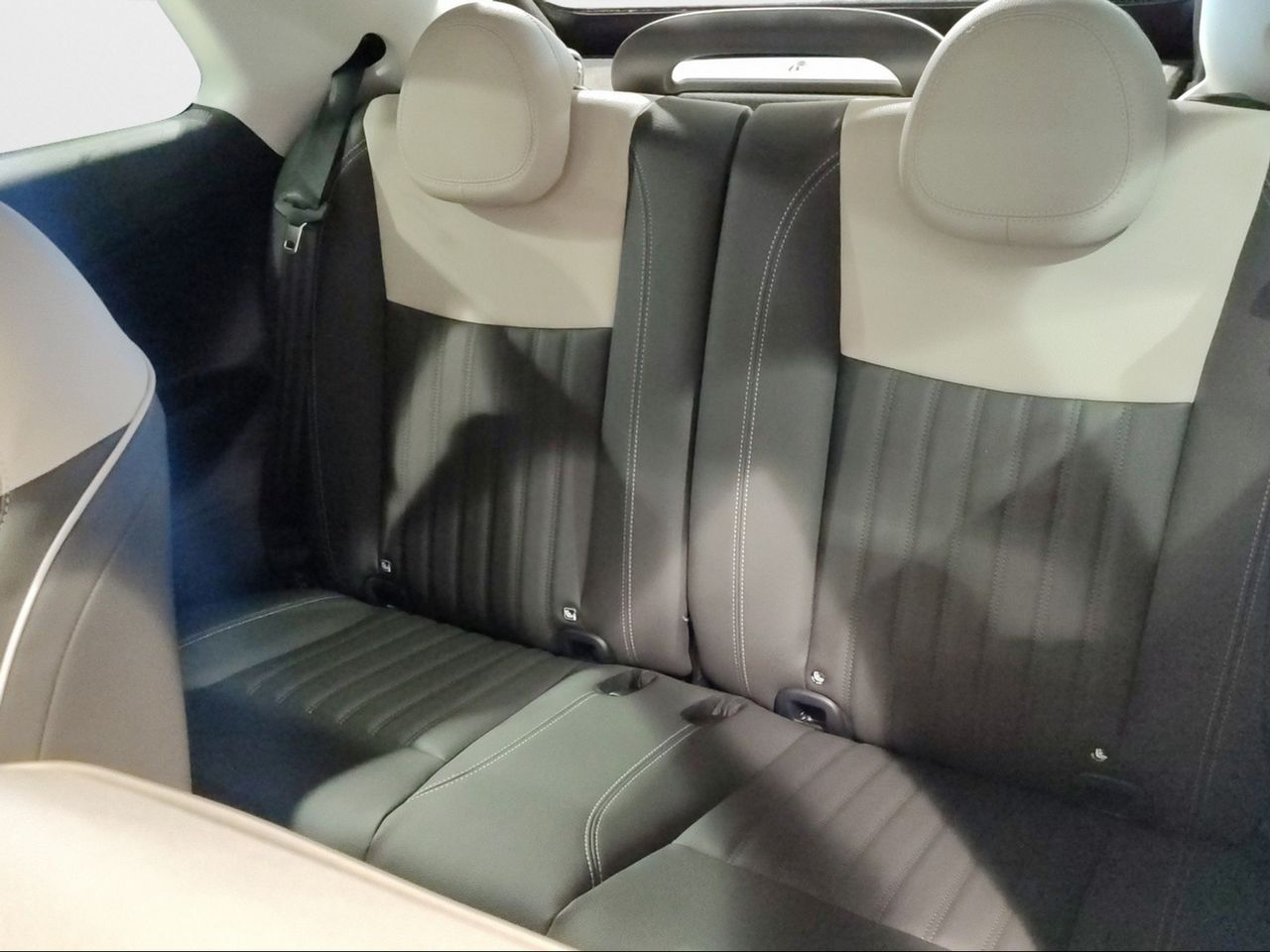 Fiat 500 laPrima Cabrio 320km 87kW (118cv) - Foto 2