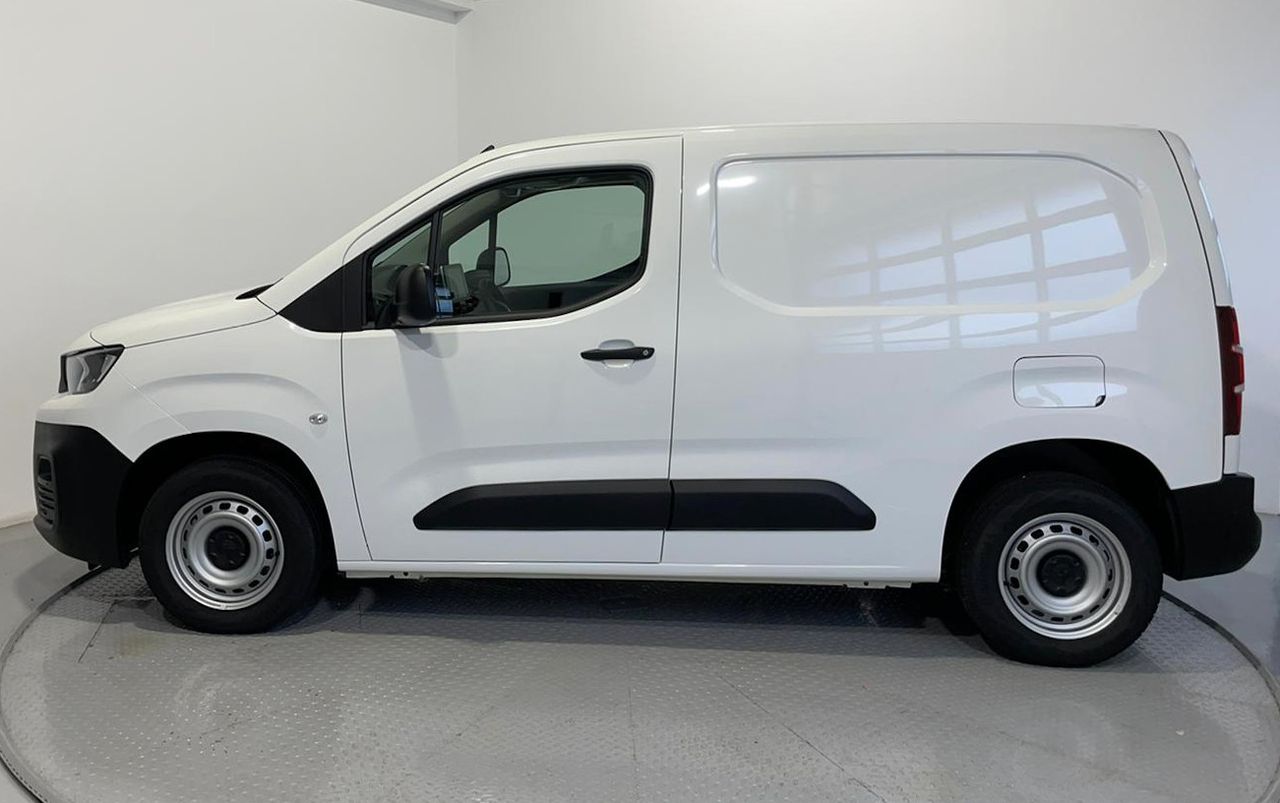 Peugeot Partner FURGON STANDARD HDI 100 - Foto 2